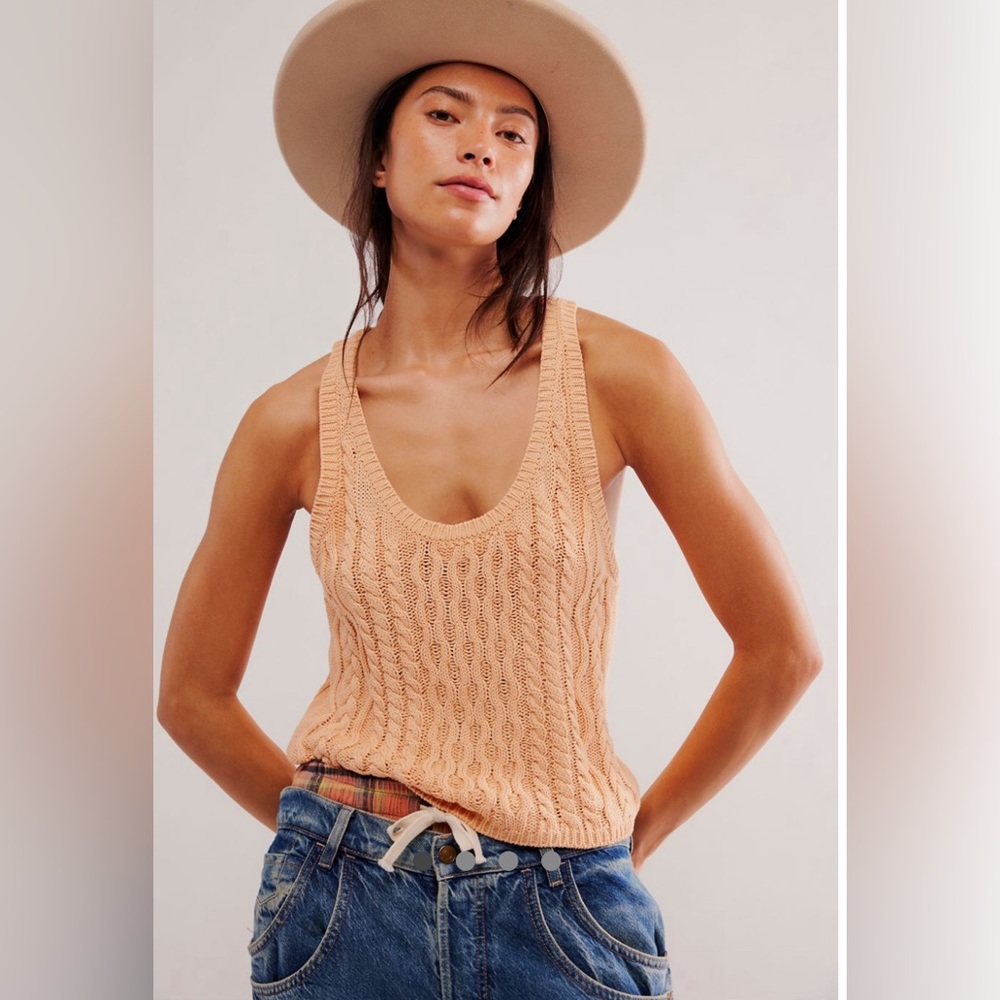 Free people tank
B1